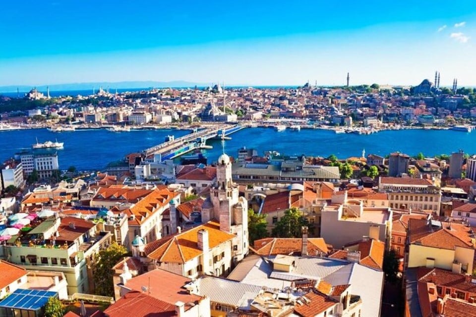 Bosphorus Sunset Cruise Tour in Istanbul
